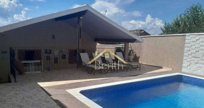 Casa com 6 dormitórios à venda, 304 m² por R$ 850.000 - Jardim América - Taubaté/SP