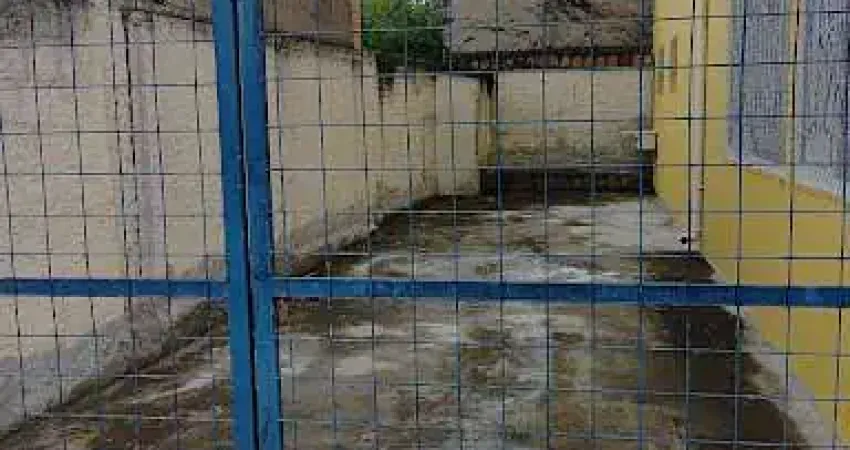 Salão para alugar, 60 m² por R$ 1.700,00/mês - Campo Alegre - Pindamonhangaba/SP