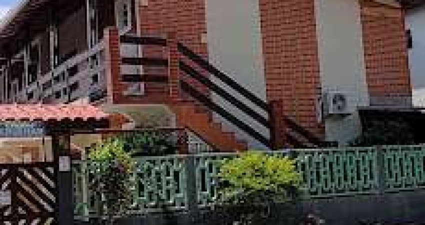 Apartamento com 1 dormitório à venda, 40 m² por R$ 285.000,00 - Praia da Maranduba - Ubatuba/SP