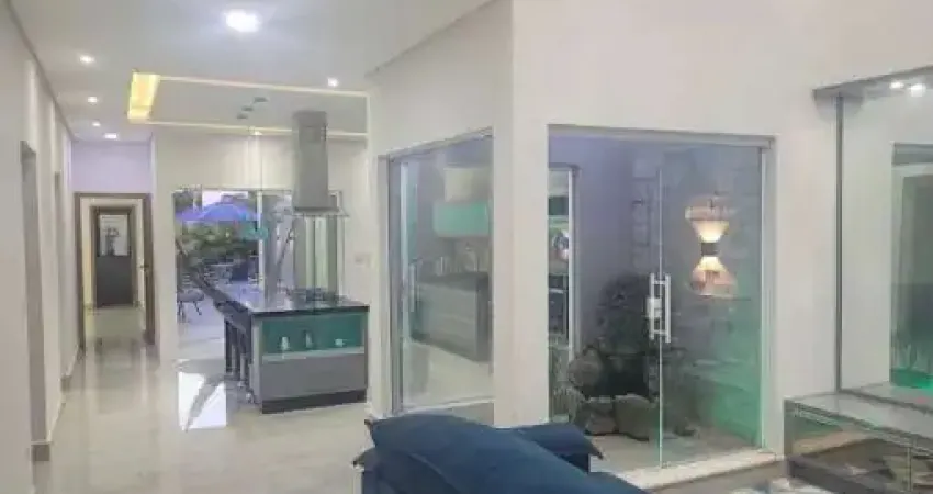 Casa com 3 dormitórios à venda, 300 m² por R$ 990.000,00 - Parque São Cristóvão - Taubaté/SP