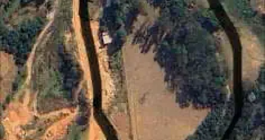 Sítio com 3 dormitórios à venda, 18000 m² por R$ 1.200.000,00 - Zona Rural - Santo Antônio do Pinhal/SP