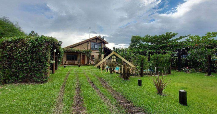 Chácara com 3 dormitórios à venda, 1280 m² por R$ 1.600.000,00 - Mandú - Pindamonhangaba/SP