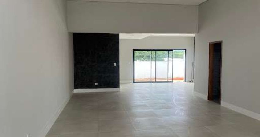Casa com 3 dormitórios, 175 m² - venda por R$ 950.000,00 ou aluguel por R$ 6.270,00/mês - Condomínio Parque das Araucárias - Tremembé/SP