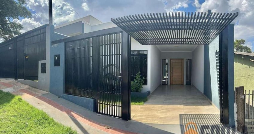 Casa para Venda em Maringá, Jardim Universo, 3 dormitórios, 1 suíte, 1 banheiro, 1 vaga