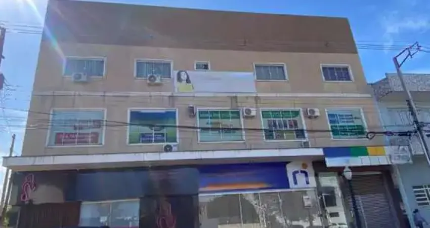 Sala comercial com 15 salas para alugar no Centro, Campo Mourão 