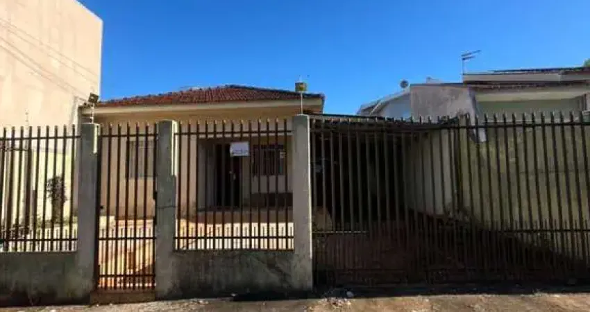 Casa para venda em campo mourão, centro, 4 dormitórios, 2 banheiros, 3 vagas