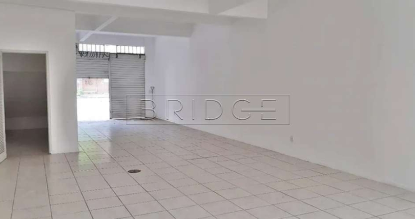 Ponto comercial para alugar na Avenida Benjamin Constant, 397, São João, Porto Alegre