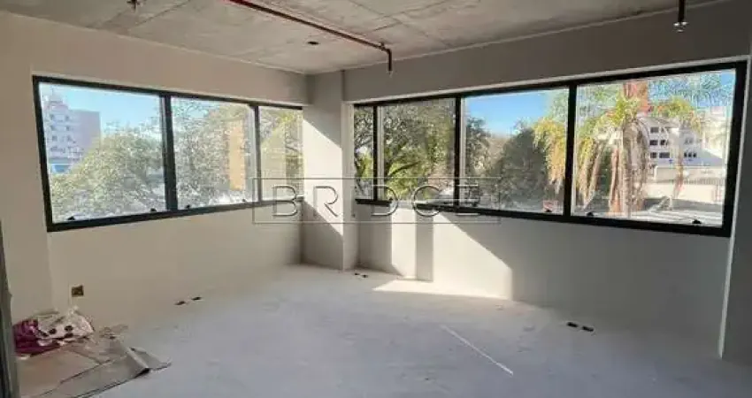 Sala comercial para alugar na Avenida Cristóvão Colombo, 1800, Floresta, Porto Alegre