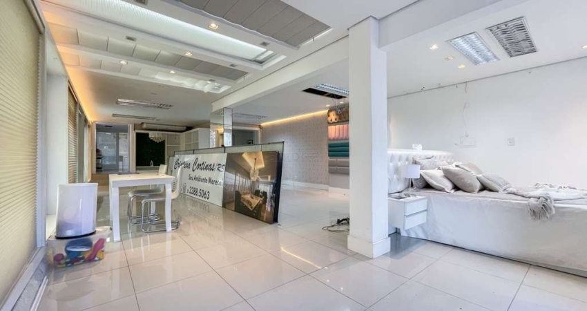 Ponto comercial para alugar na Rua Carazinho, 451, Petrópolis, Porto Alegre