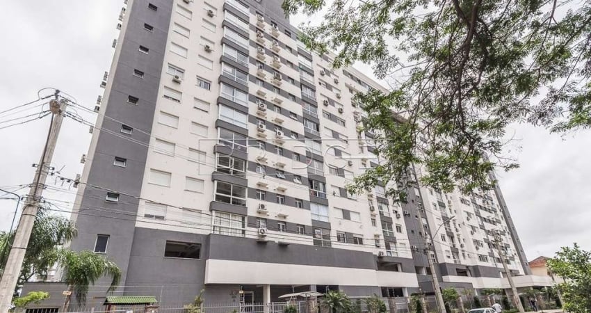 Apartamento com 3 quartos para alugar na Rua Bezerra de Menezes, 623, Passo da Areia, Porto Alegre
