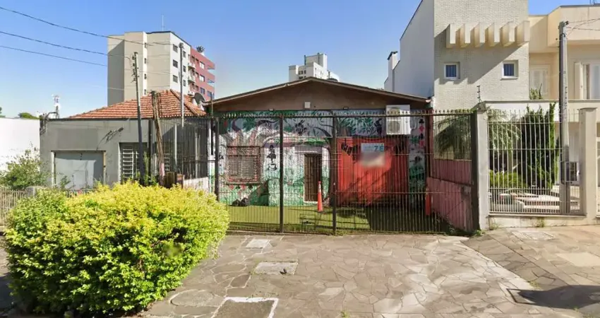 Casa comercial para alugar na Rua Paulo Setúbal, 117, Passo da Areia, Porto Alegre