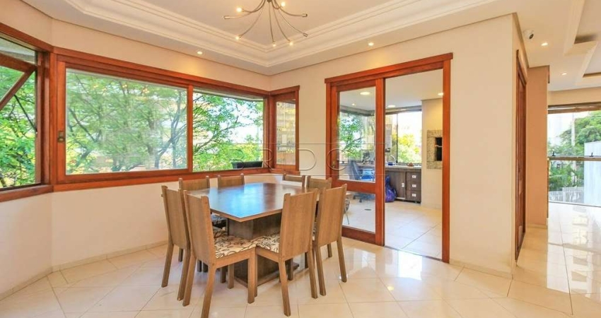 Apartamento com 3 quartos para alugar na Rua Carvalho Monteiro, 210, Petrópolis, Porto Alegre
