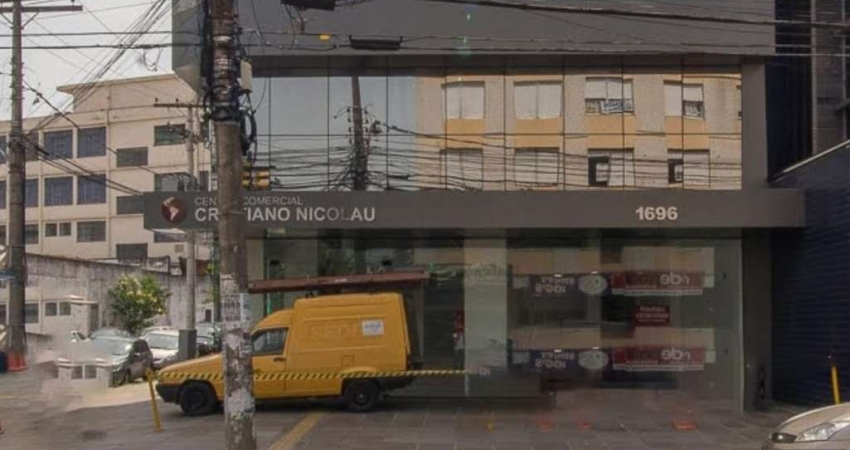 Ponto comercial para alugar na Avenida Assis Brasil, 1696, Passo da Areia, Porto Alegre