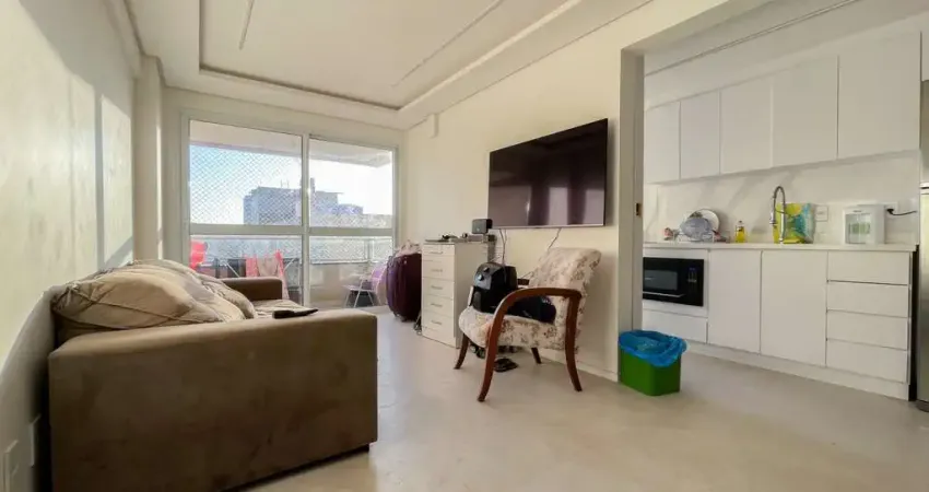 Apartamento com 3 quartos para alugar na Rua Roque Calage, 247, Passo da Areia, Porto Alegre