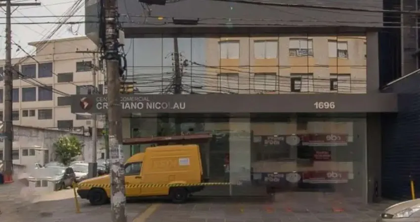 Ponto comercial para alugar na Avenida Assis Brasil, 1696, Passo da Areia, Porto Alegre