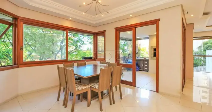 Apartamento com 3 quartos para alugar na Rua Carvalho Monteiro, 210, Petrópolis, Porto Alegre