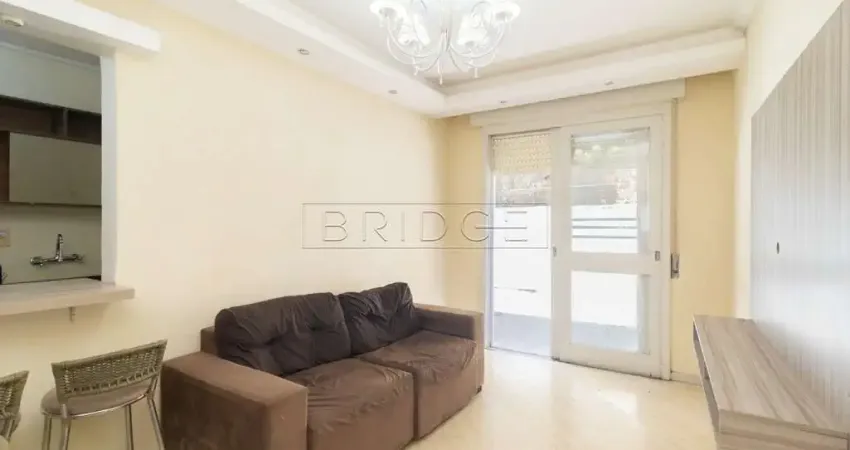 Apartamento com 2 quartos para alugar na Avenida Coronel Gastão Haslocher Mazeron, 129, Medianeira, Porto Alegre