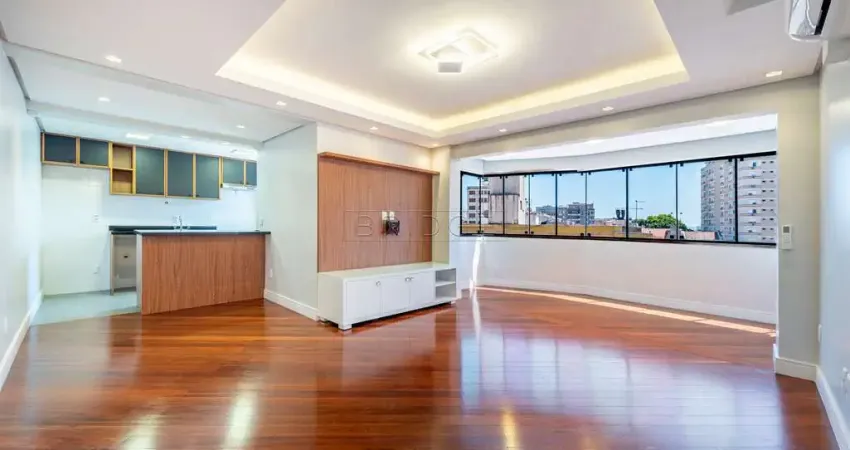 Apartamento com 2 quartos para alugar na Rua Irmão José Otão, 170, Independência, Porto Alegre