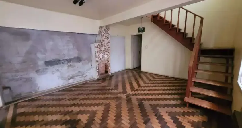 Casa em condomínio fechado com 3 quartos para alugar na Avenida Protásio Alves, 2647, Petrópolis, Porto Alegre