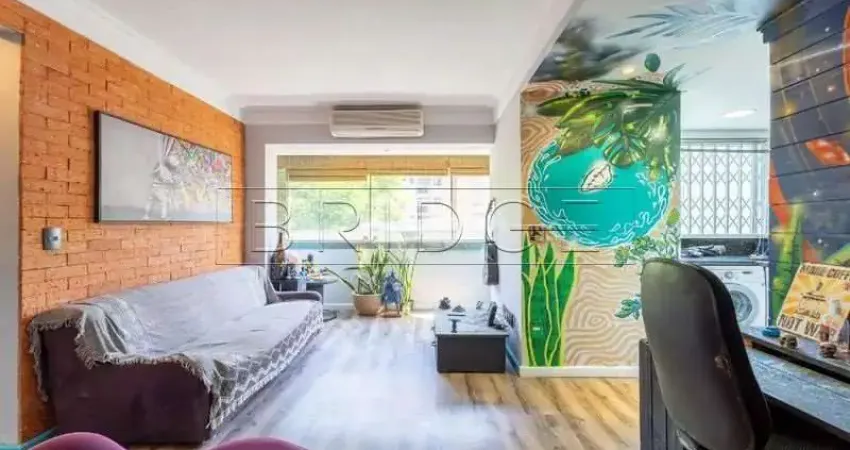 Apartamento com 2 quartos para alugar na Rua Eça de Queiroz, 421, Petrópolis, Porto Alegre