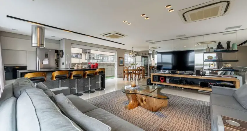 Cobertura com 4 quartos para alugar na Rua Santo Inácio, 464, Moinhos de Vento, Porto Alegre