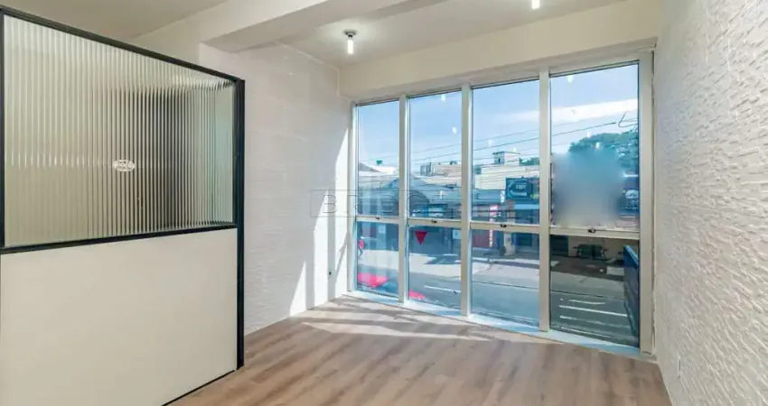 Sala comercial com 2 salas para alugar na Rua Visconde de Pelotas, 21, Passo da Areia, Porto Alegre