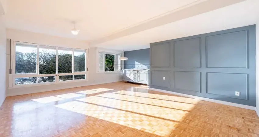 Apartamento com 2 quartos para alugar na Rua João Caetano, 411, Três Figueiras, Porto Alegre