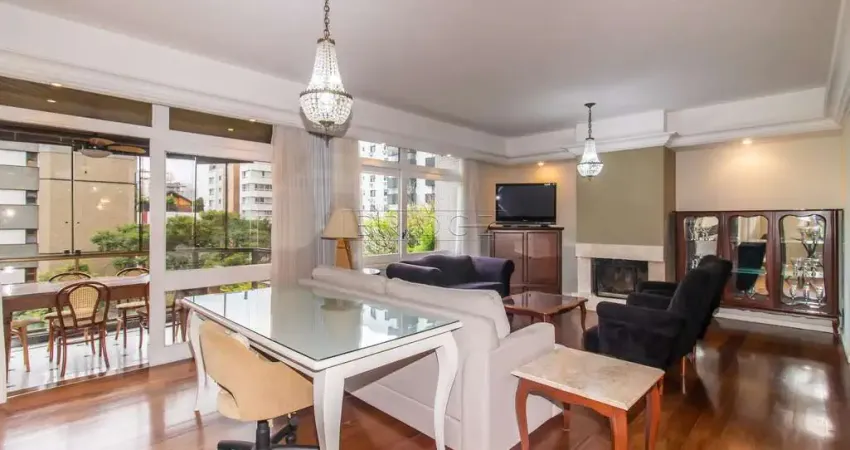 Apartamento com 3 quartos para alugar na Avenida Bagé, 1259, Petrópolis, Porto Alegre