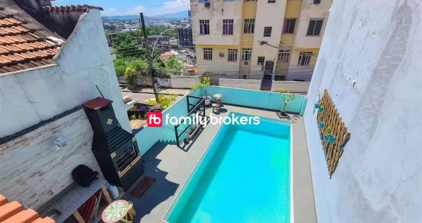 ÓTIMA POUSADA MOBILIADA COM 500M² E 7 QUARTOS EM SANTO CRISTO