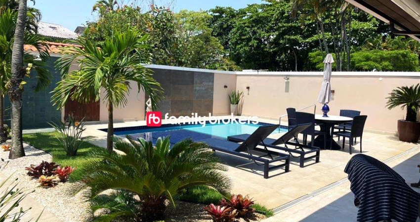 EXCELENTE CASA LINEAR DE 4 SUITES | MEZANINO | 350 M² | EM CONDOMINIO COM SEGURANÇA 24H