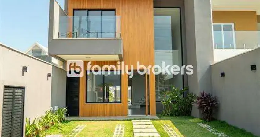 CONFORTÁVEL CASA DE 352m² | 3 SUÍTES | PISCINA e PAISAGISMO - ILHA DE GUARATIBA