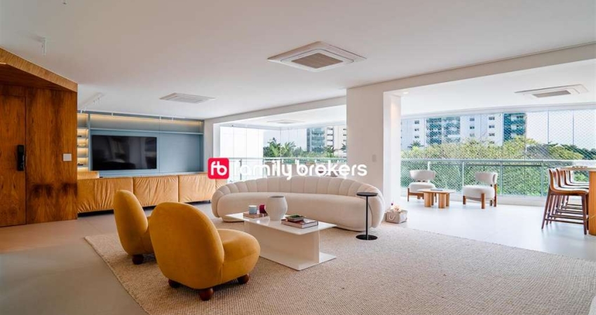LUXUOSO APARTAMENTO PORTEIRA FECHADA | 300M² | 4 SUÍTES - FONTVIEILLE PENÍNSULA