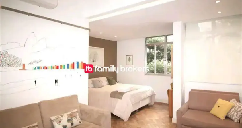 CONFORTÁVEL APARTAMENTO QUARTO E SALA | 45M² | PORTEIRA FECHADA - COPACABANA