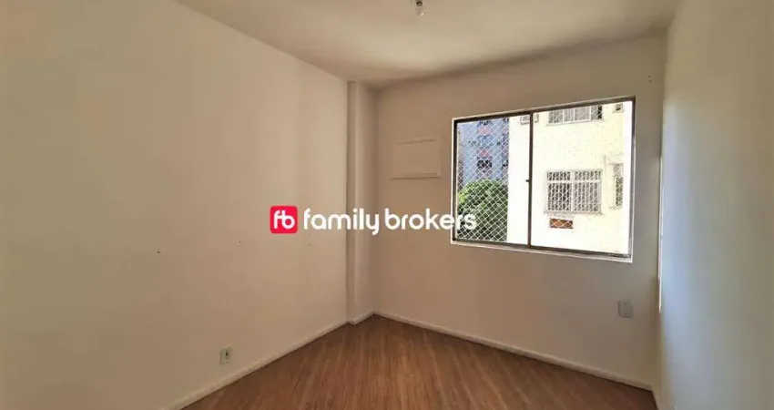 Confortável apartamento de 60m² | 2 quartos | dependência | 1 vaga - méier