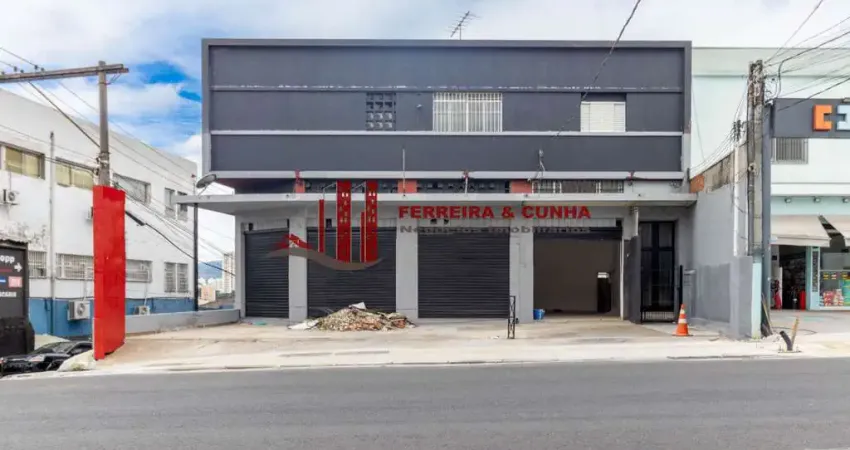 Galpão 1000M² para locação no bairro de Santana.