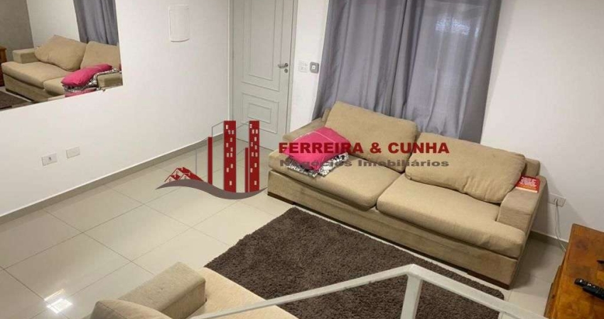 Excelente sobrado à venda no bairro Chora Menino!