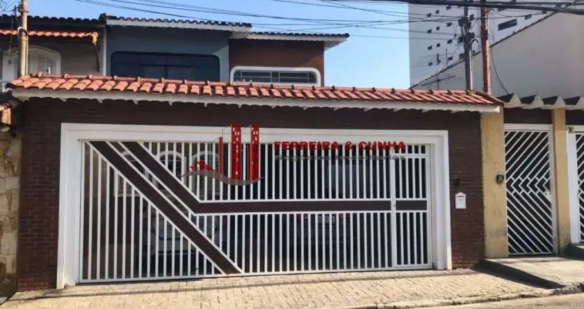 Sobrado 194m²  Água Fria