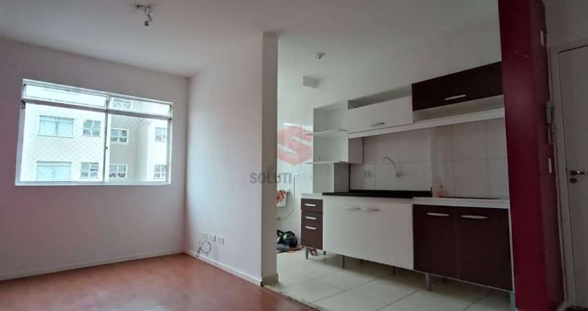Apartamento 02 quartos semi mobiliado no Ouro Verde