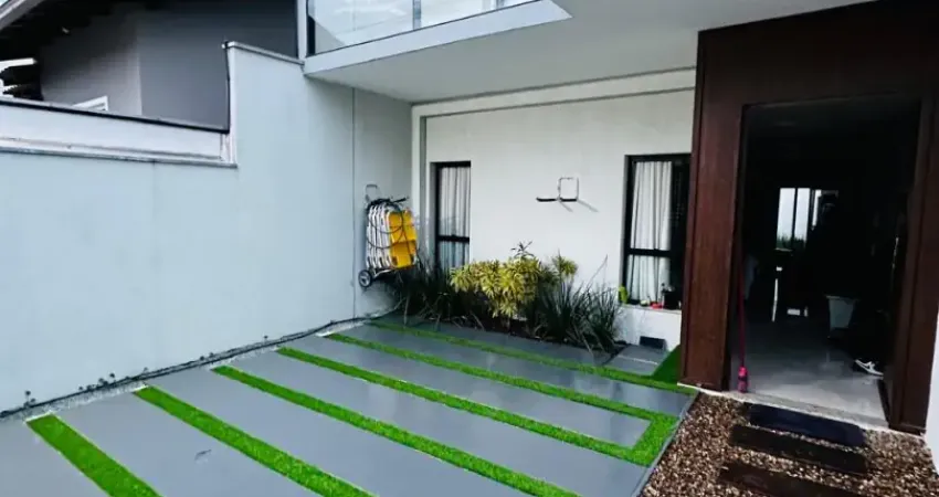 Casa à venda na Rua Ermelinda Aimaretti, 61, Tabuleiro, Barra Velha