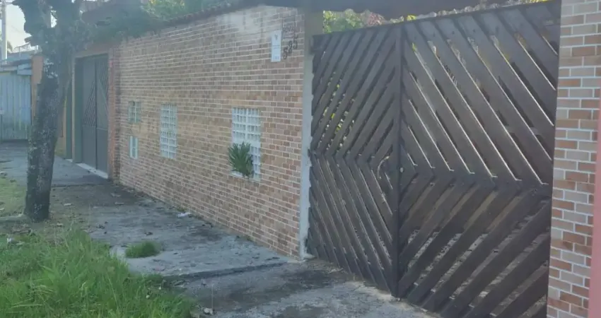 Casa com 3 quartos à venda no Jequitibá, Itanhaém 
