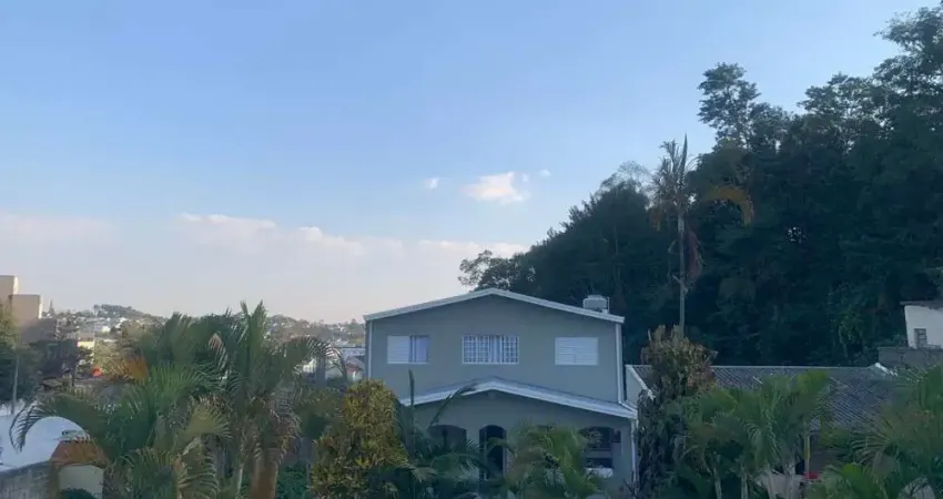 Casa para Venda em Arujá, Nossa Senhora do Carmo, 3 dormitórios, 1 suíte, 3 banheiros, 4 vagas