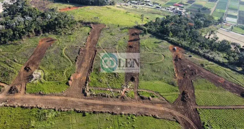 Terreno à venda na Avenida Governador Mario Covas Junior, Portão, Arujá