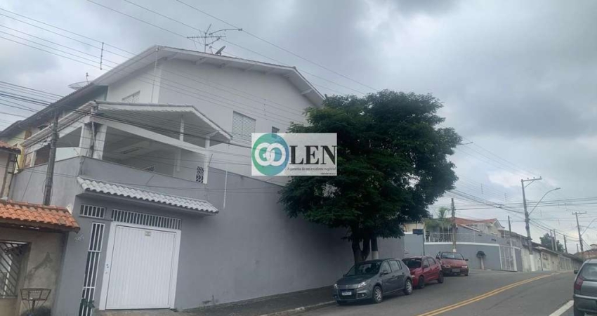 Casa para Venda em Arujá, Jordanópolis, 3 dormitórios, 1 suíte, 3 banheiros, 4 vagas