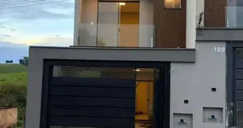 Casa com 3 quartos à venda no Novo Horizonte, Conselheiro Lafaiete