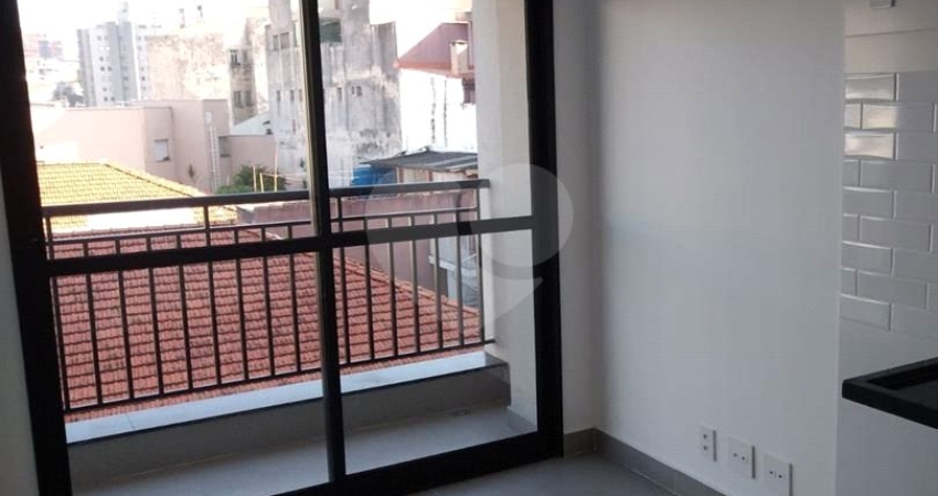 Studio novo à venda com 1 dormitório e 30m² – Varanda, lazer completo no rooftop e excelente localização!