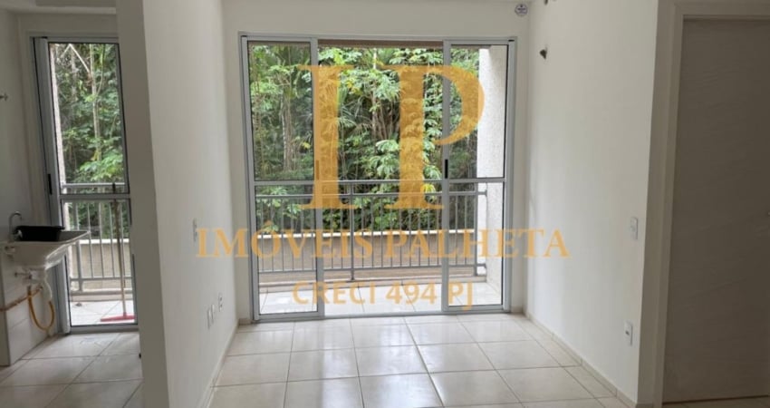 Aluga-se Apartamento no Luar Ponta Negra, 3 quartos, sendo 1 suite, 2 andar