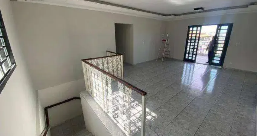 Casa com 4 dormitórios para alugar, 368 m² por R$ 3.700/mês - Parque Residencial Itapeti - Mogi das Cruzes/SP