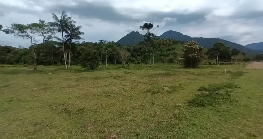 Chácara / sítio à venda na Estrada Serrinha Lateral, 500, Vila Nova, Joinville