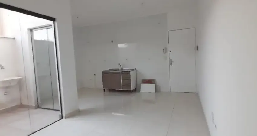 Encante-se com este aconchegante apartamento no coração do Campestre!