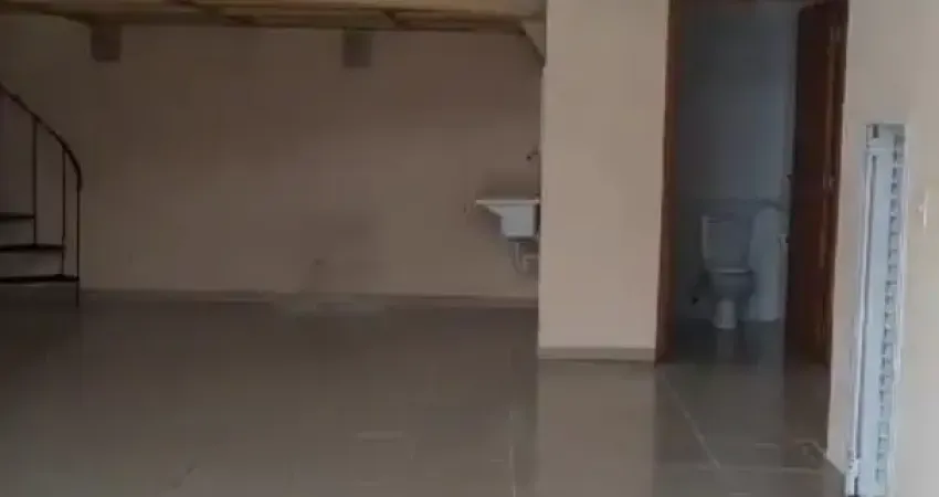 Salão comercial com mezanino no bairro cerâmica – 65m² bem aproveitados